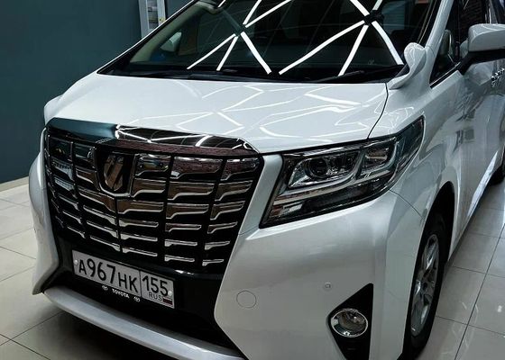 Toyota Alphard после оклейки