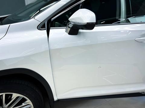 Lexus RX — фото 1