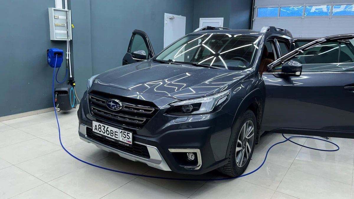 Subaru Outback после оклейки защитной плёнкой