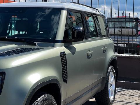 Land Rover Defender — фото 26