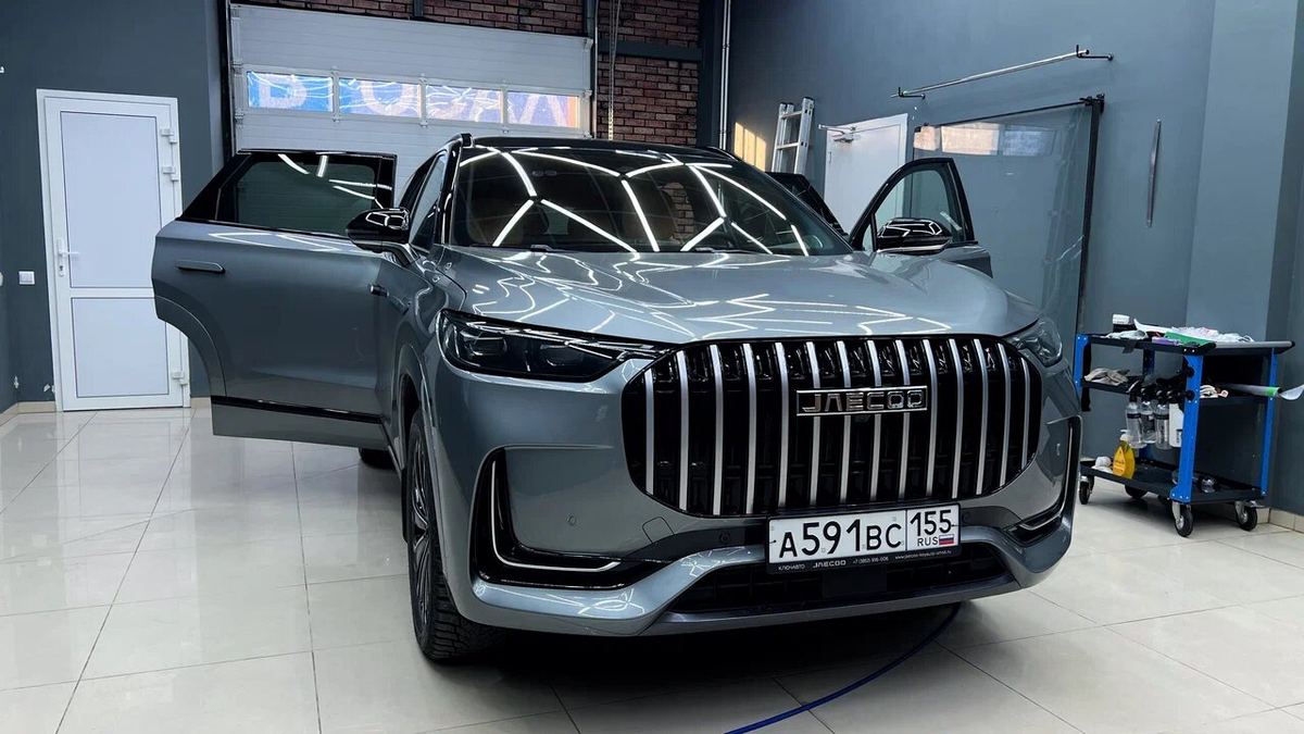 Jaecoo J8 после оклейки защитной плёнкой