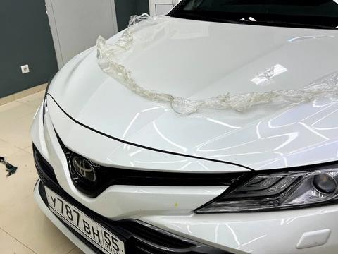 Toyota Camry — фото 5