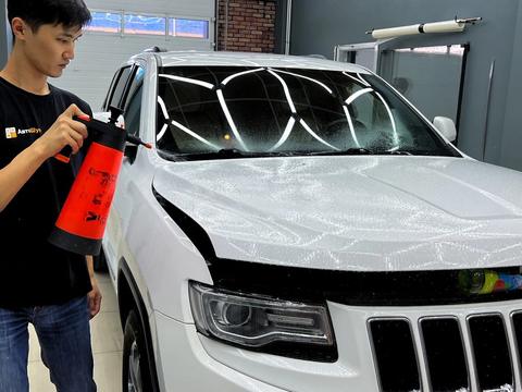 Jeep Grand Cherokee — фото 13