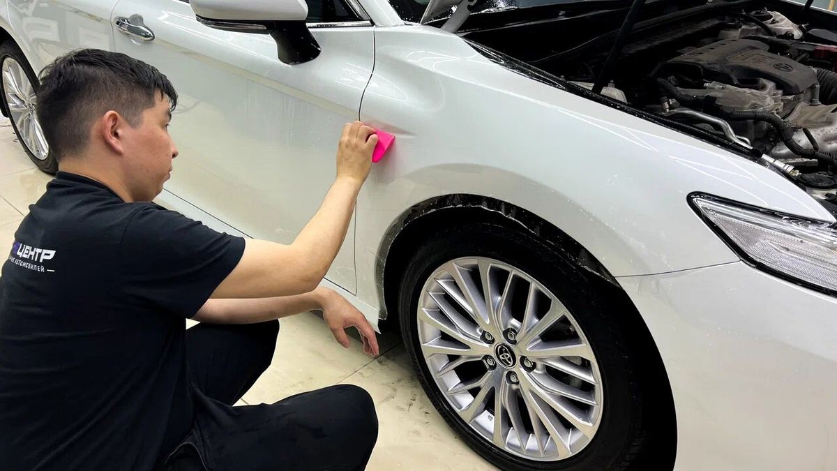 Toyota Camry после оклейки защитной плёнкой