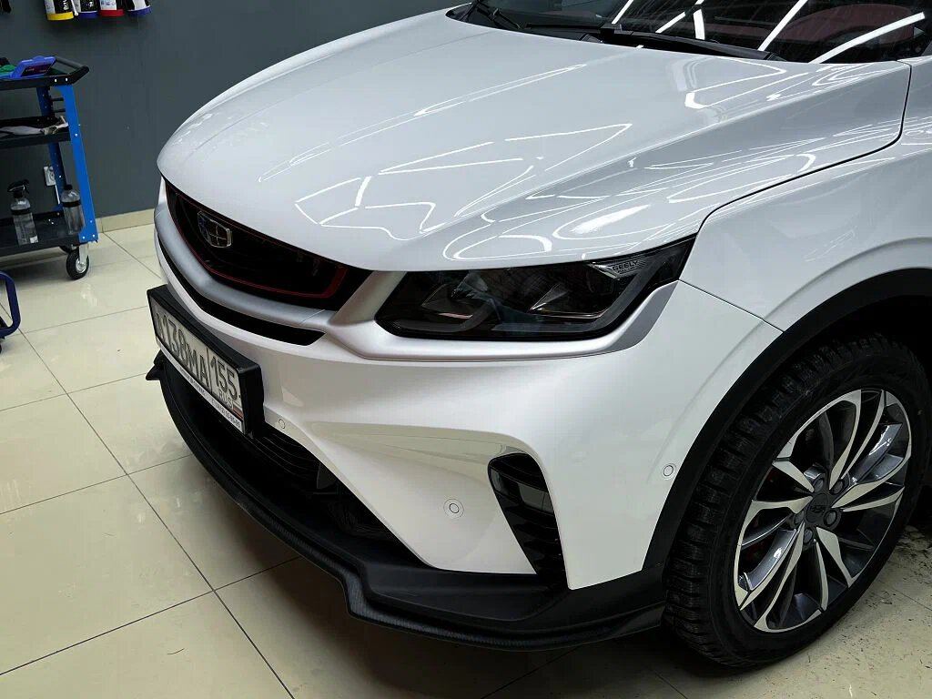 Geely Coolray после оклейки защитной плёнкой
