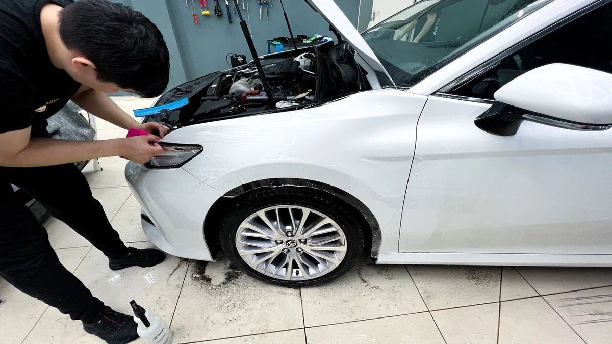 Toyota Camry после оклейки защитной плёнкой
