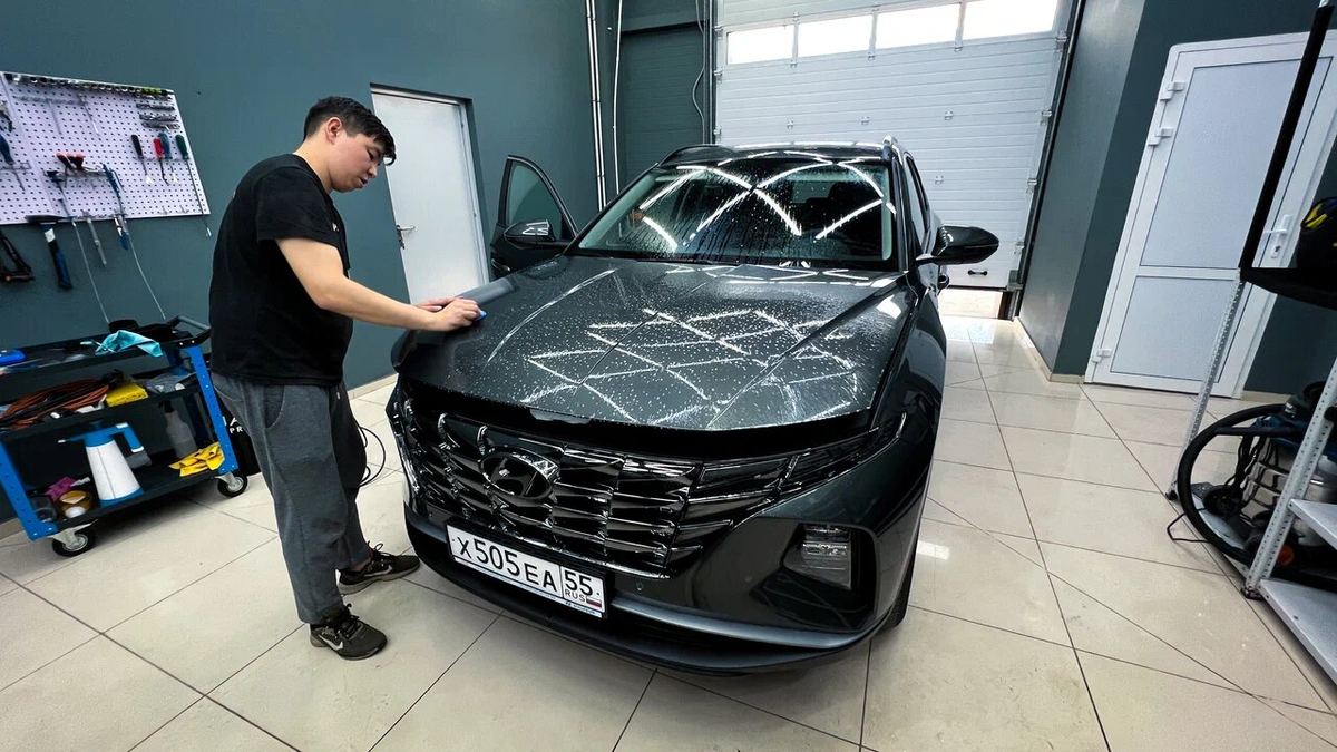 Hyundai Tucson после оклейки защитной плёнкой