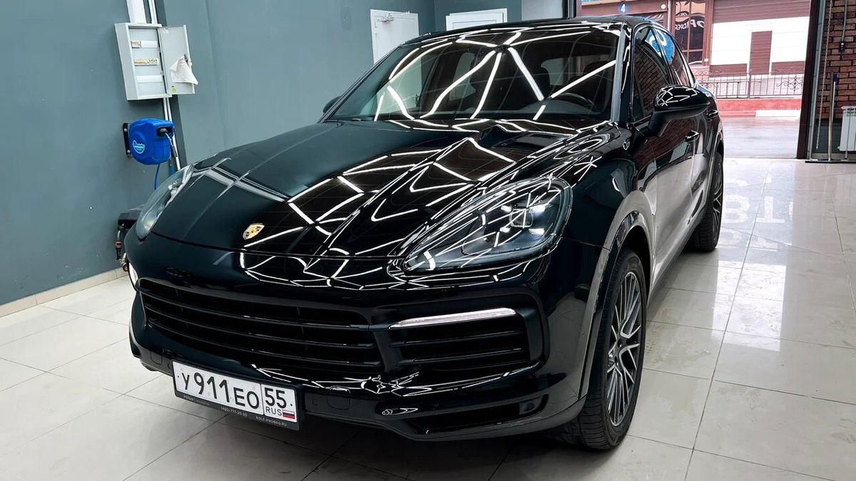 Porsche Cayenne после оклейки защитной плёнкой