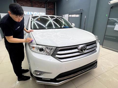 Toyota Highlander — фото 2