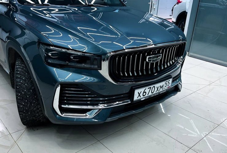 Geely Monjaro после оклейки